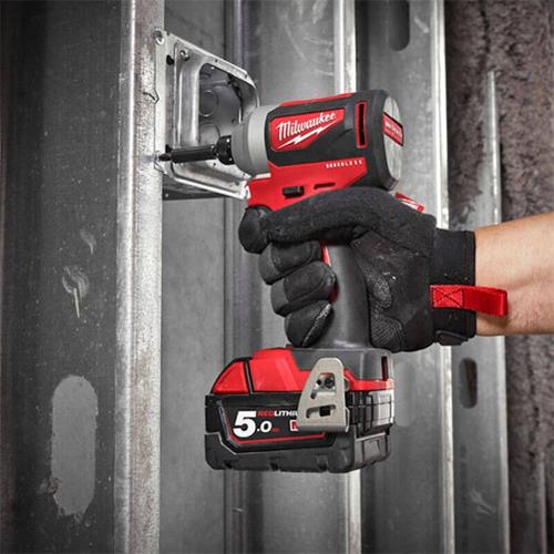 Milwaukee M18 BLPP2A2 502X 18V Brushless Twin Pack 2x 5Ah 4933464523