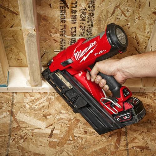 Milwaukee Nailer Kit (M18FFN Framing, M18FN16GA Finish, 5Ah, 2Ah)